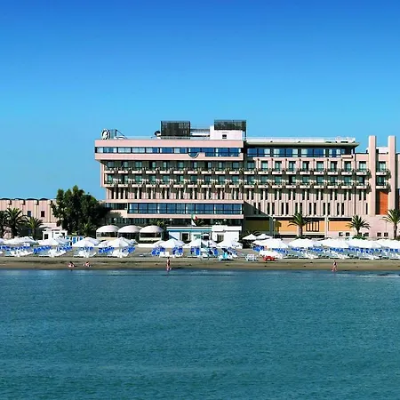 Grand Terme 4*