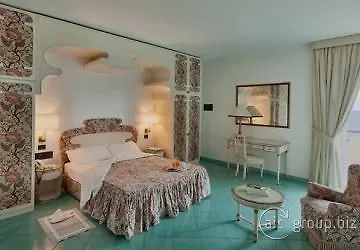 Grand Terme 4*