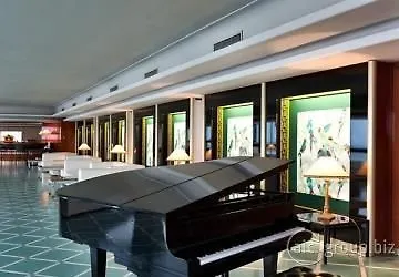 Grand Terme 4*